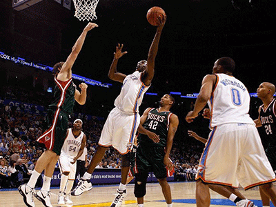 10月20號(hào)湖人vs勇士有沒有詹姆斯